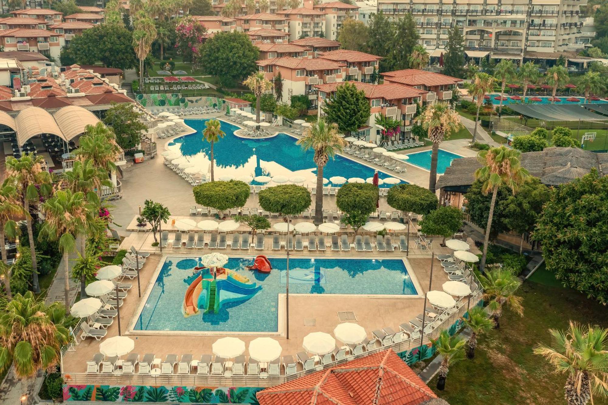 Justiniano Club Alanya Okurcalar