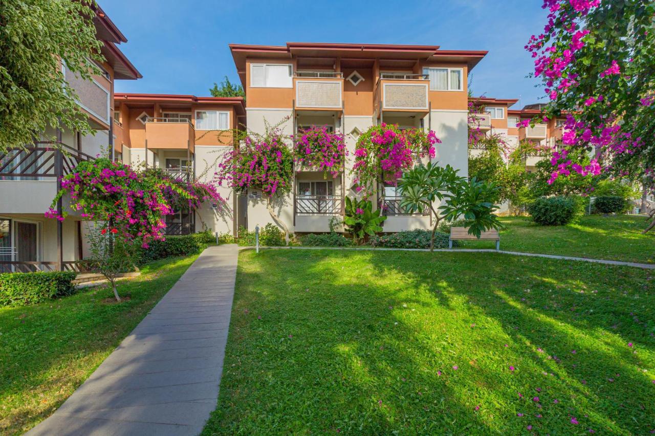 Justiniano Club Alanya 4* Окурджалар