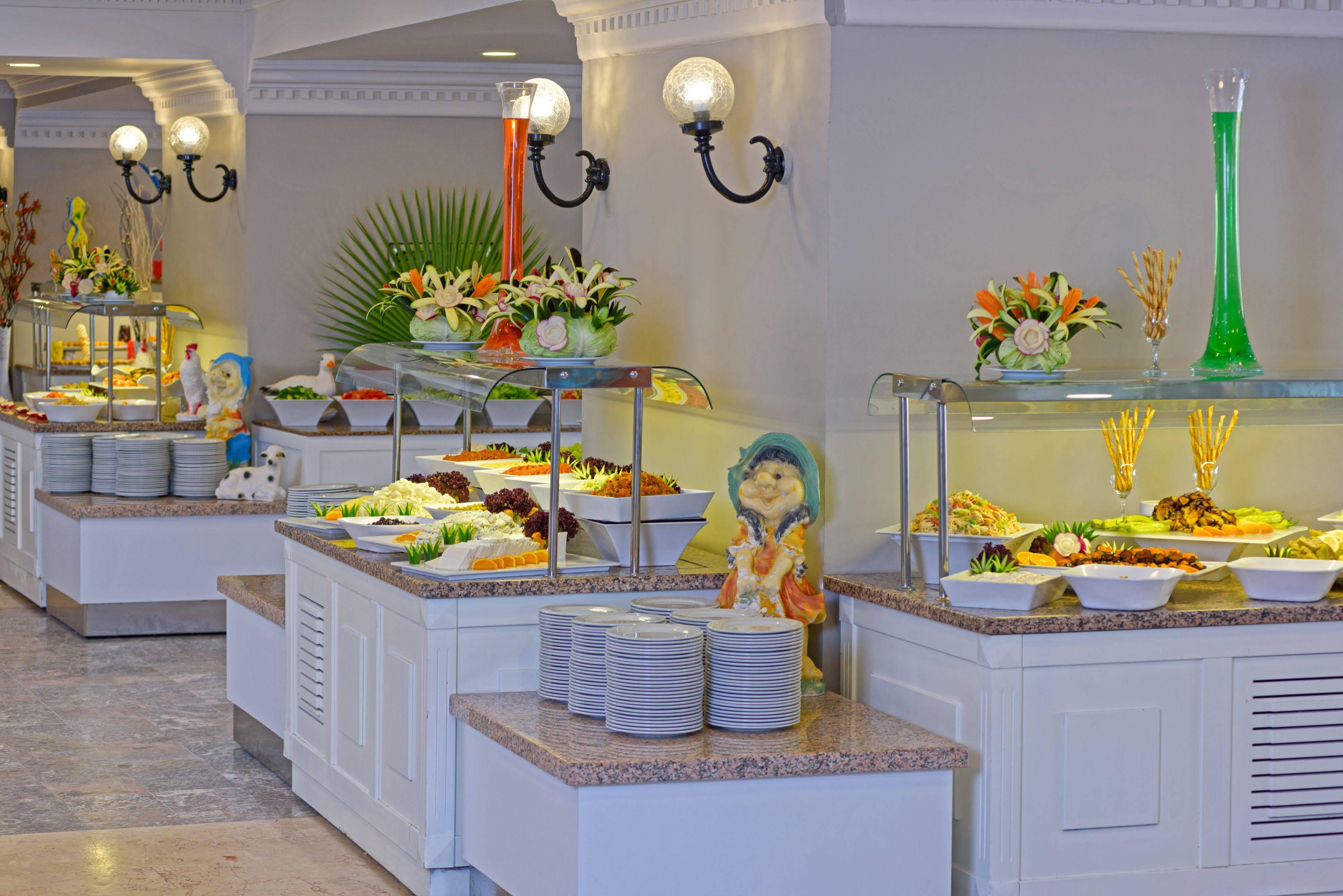 Курортный комплекс Justiniano Club Alanya
